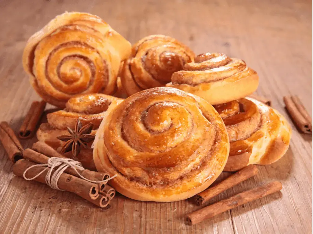 Frozen Cinnamon Rolls: The 4 Best Ones to Buy